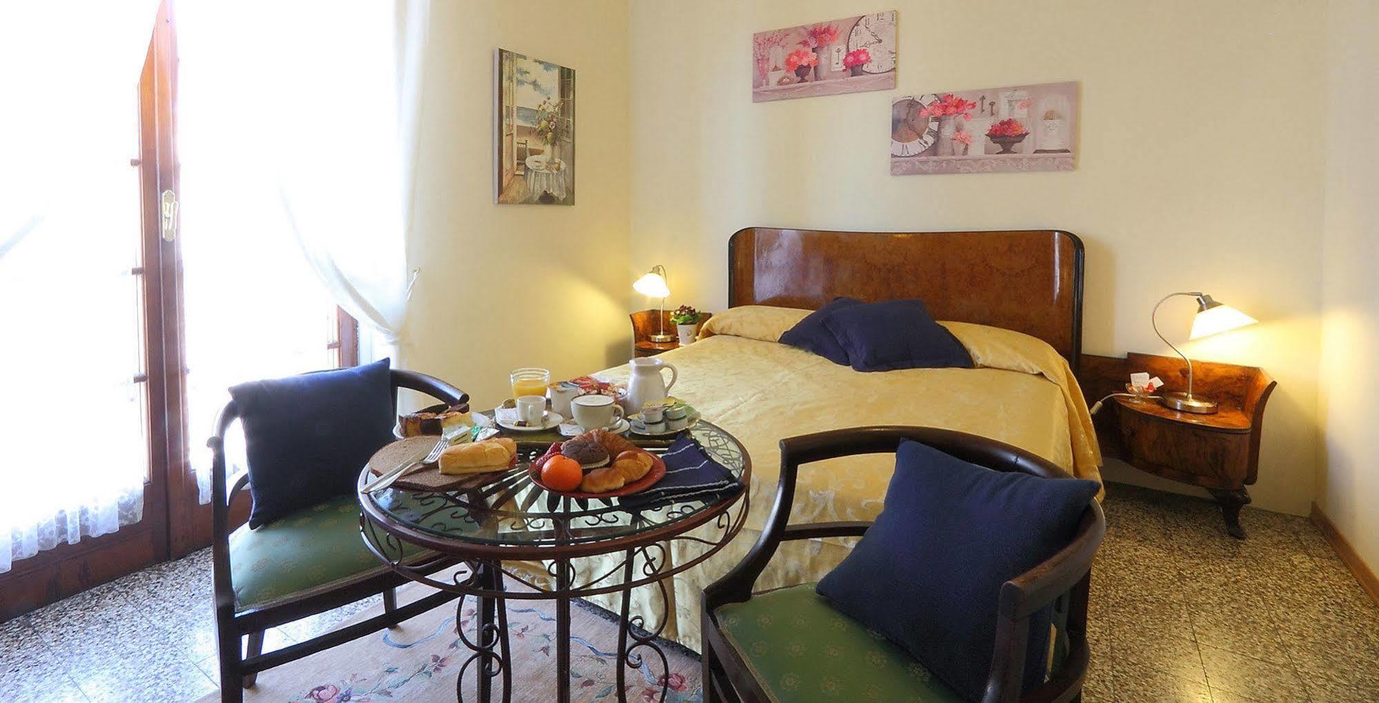 Bed & Breakfast 1900 Artevita 3*