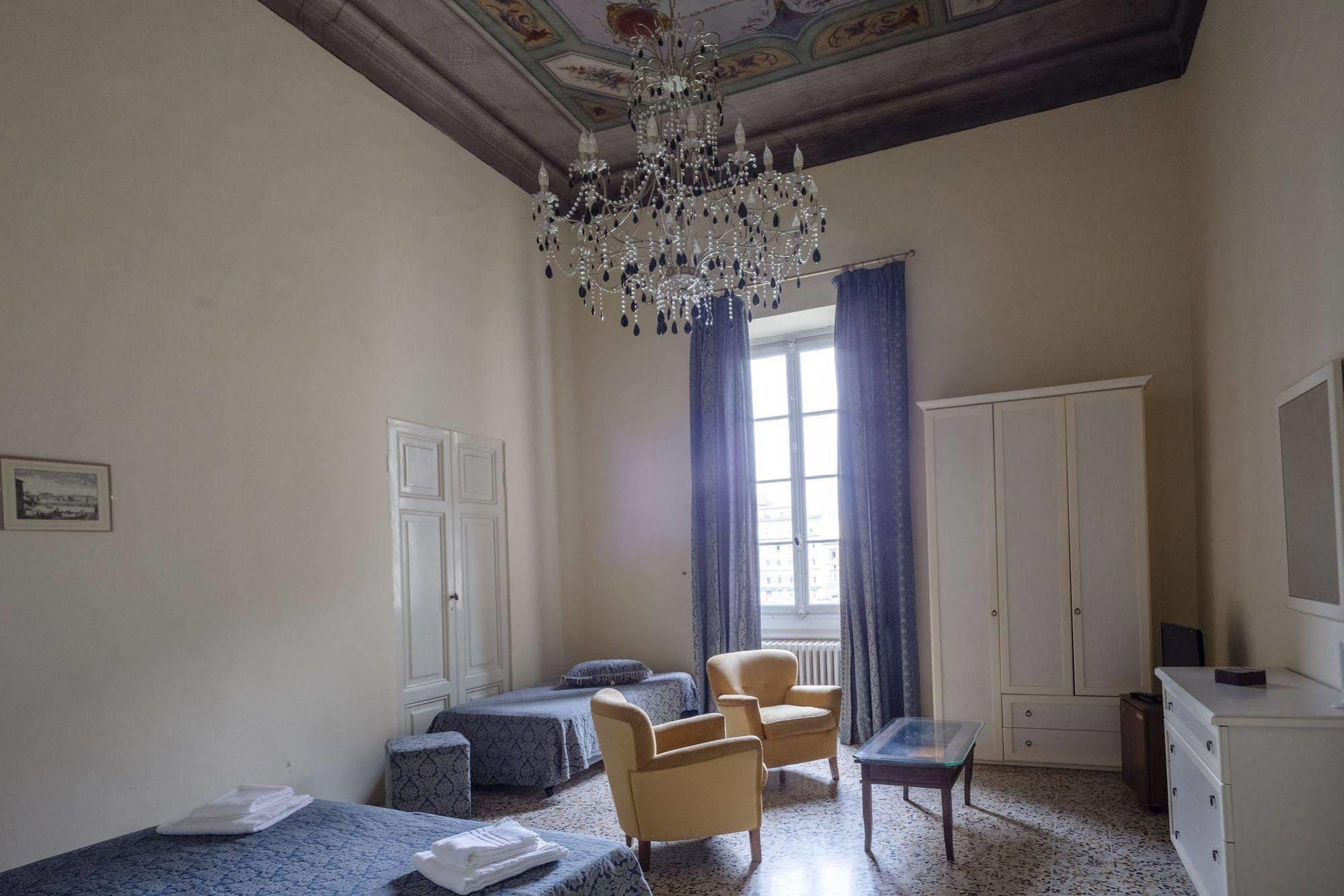 Casa de hóspedes San Frediano Mansion 2*