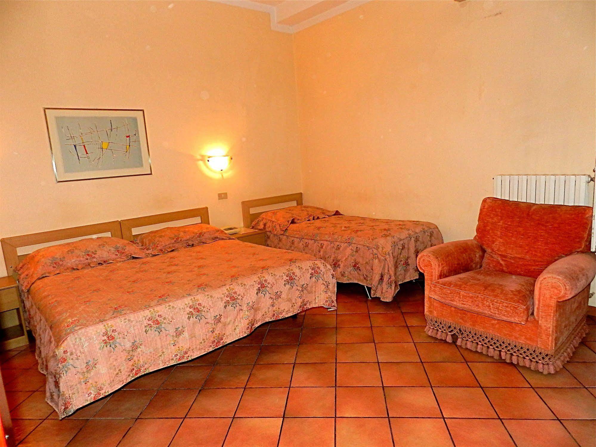Hotel Elite 2*