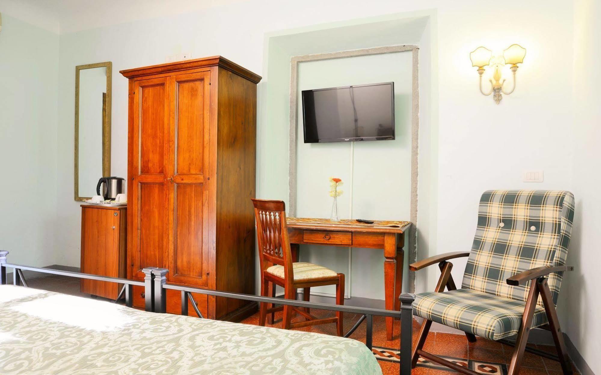 Guest house Sani Tourist House Florence