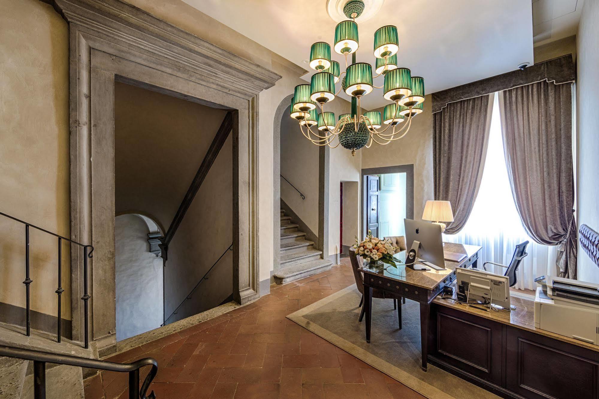 Palazzo Roselli Cecconi Florence