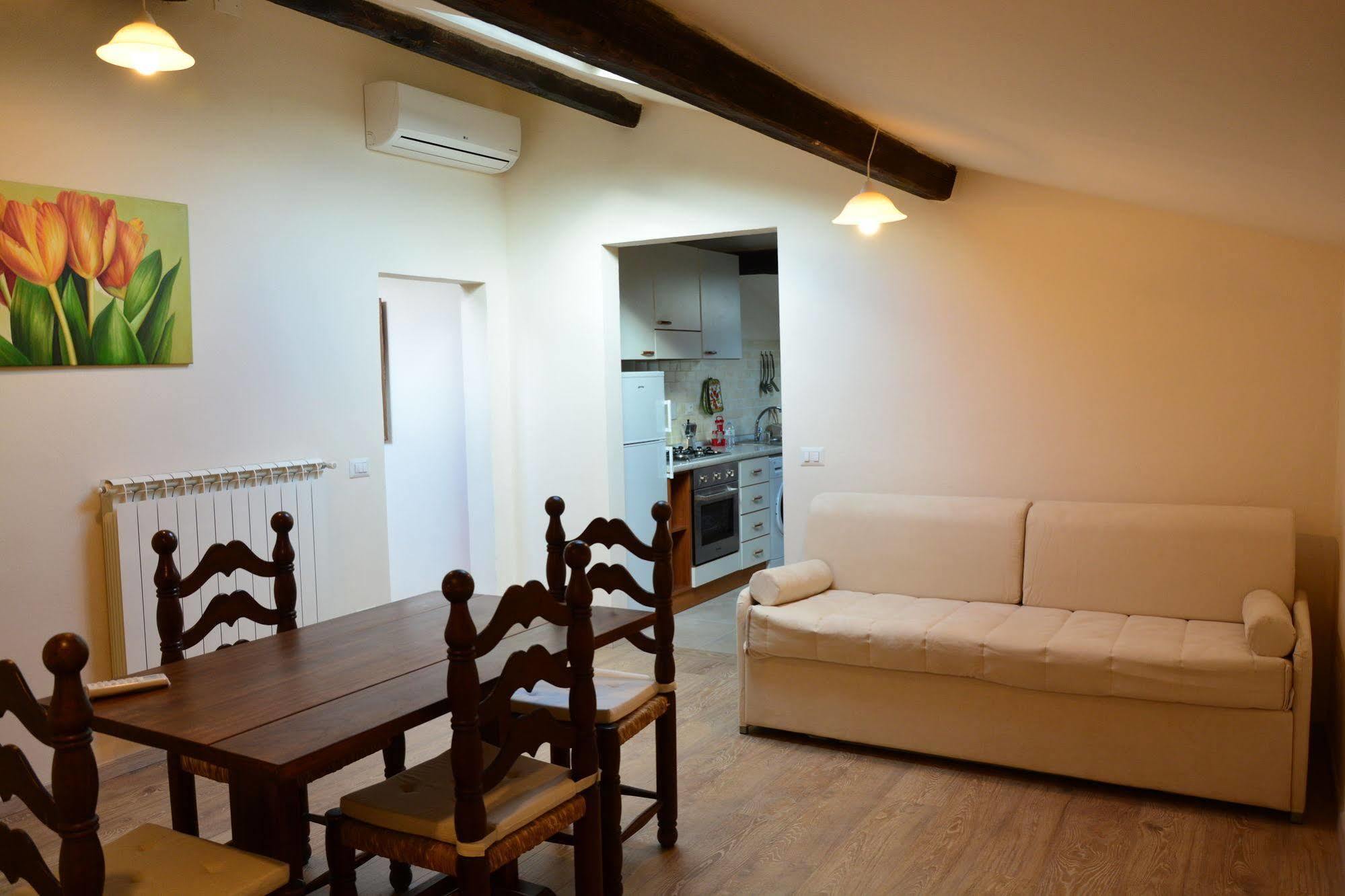 Bed & Breakfast Dimora Salviati Florence