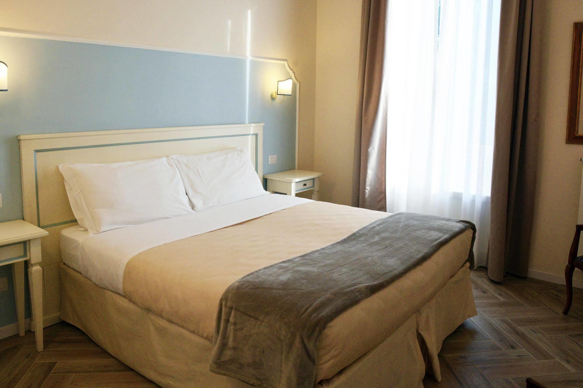 Dimora Salviati 3* Florence