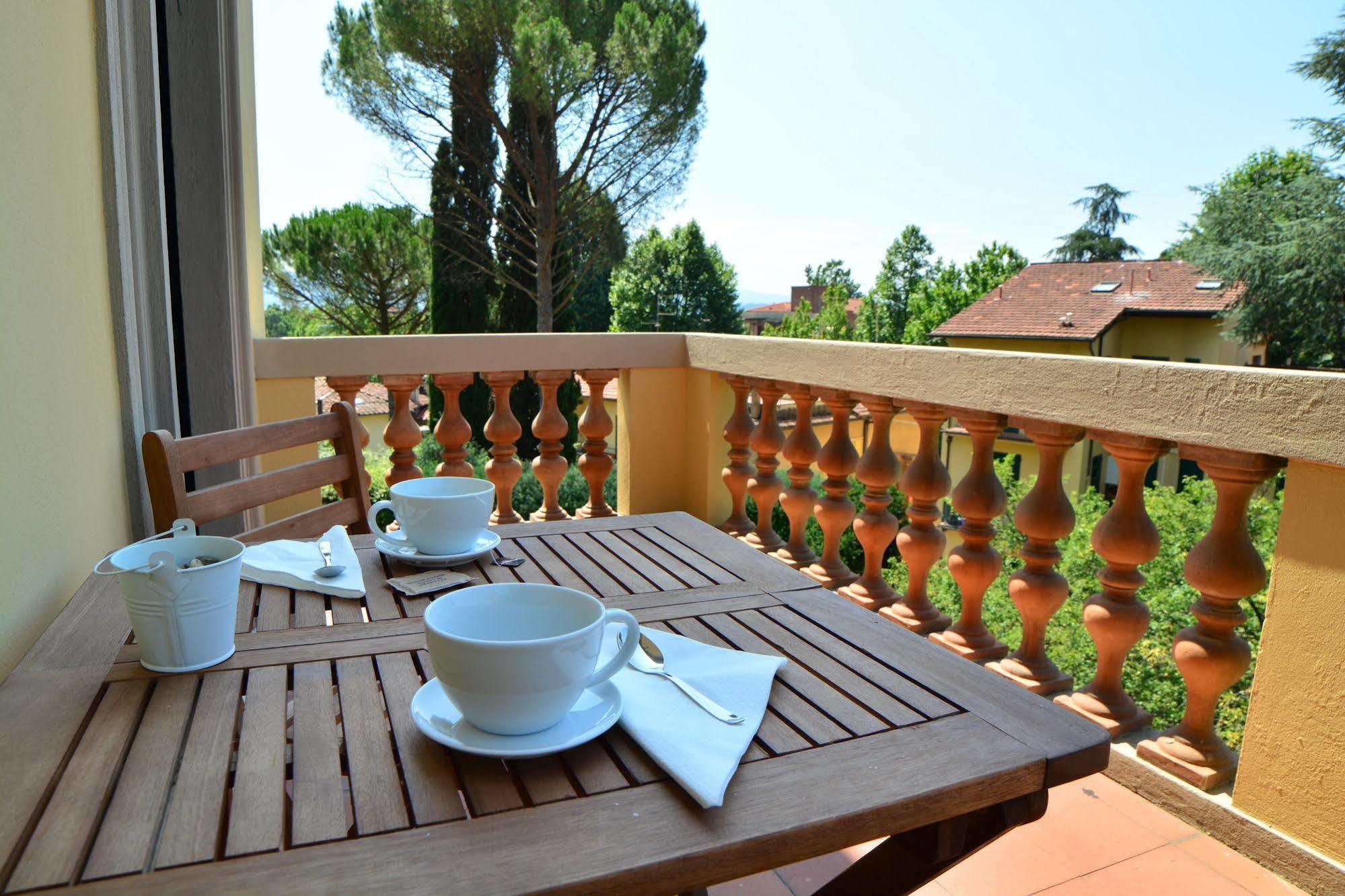 Dimora Salviati Bed & Breakfast Florence