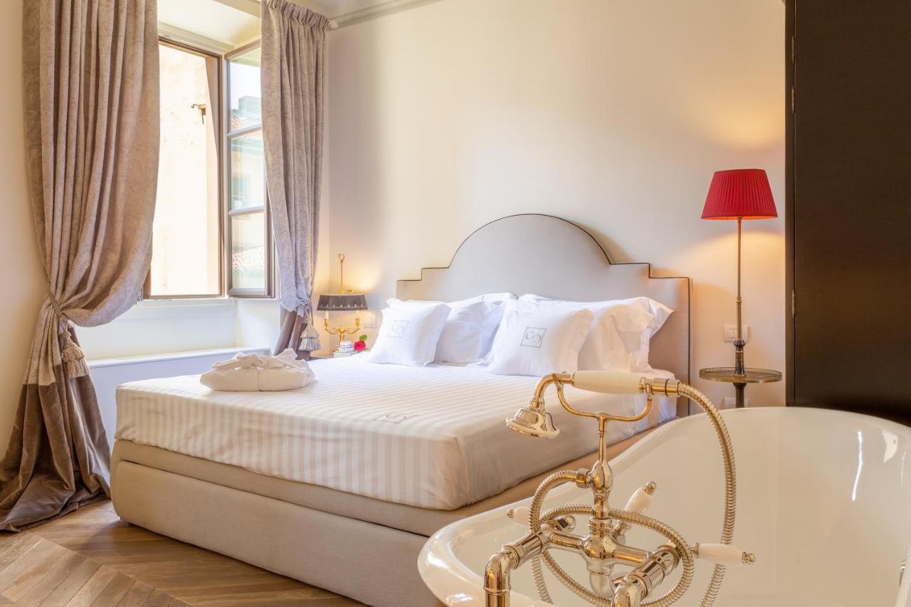 Corte Calzaiuoli Elegant Bed & Breakfast 2*