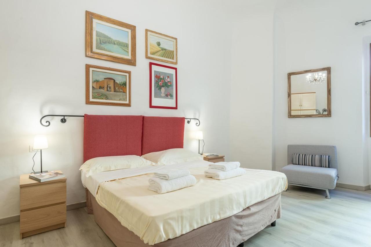 Santo Spirito 2 Bedrooms Florenz