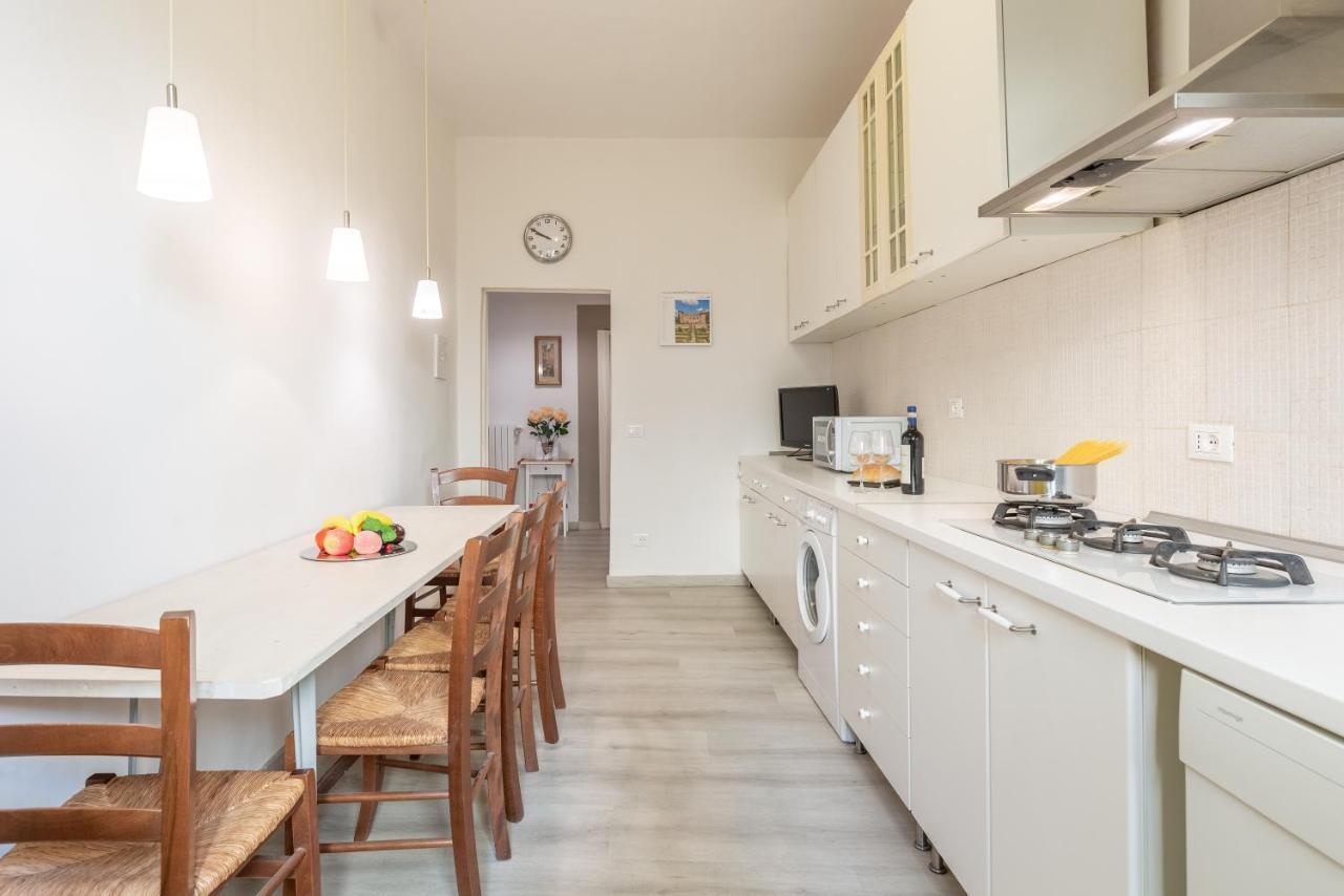 Santo Spirito 2 Bedrooms Apartment Florenz