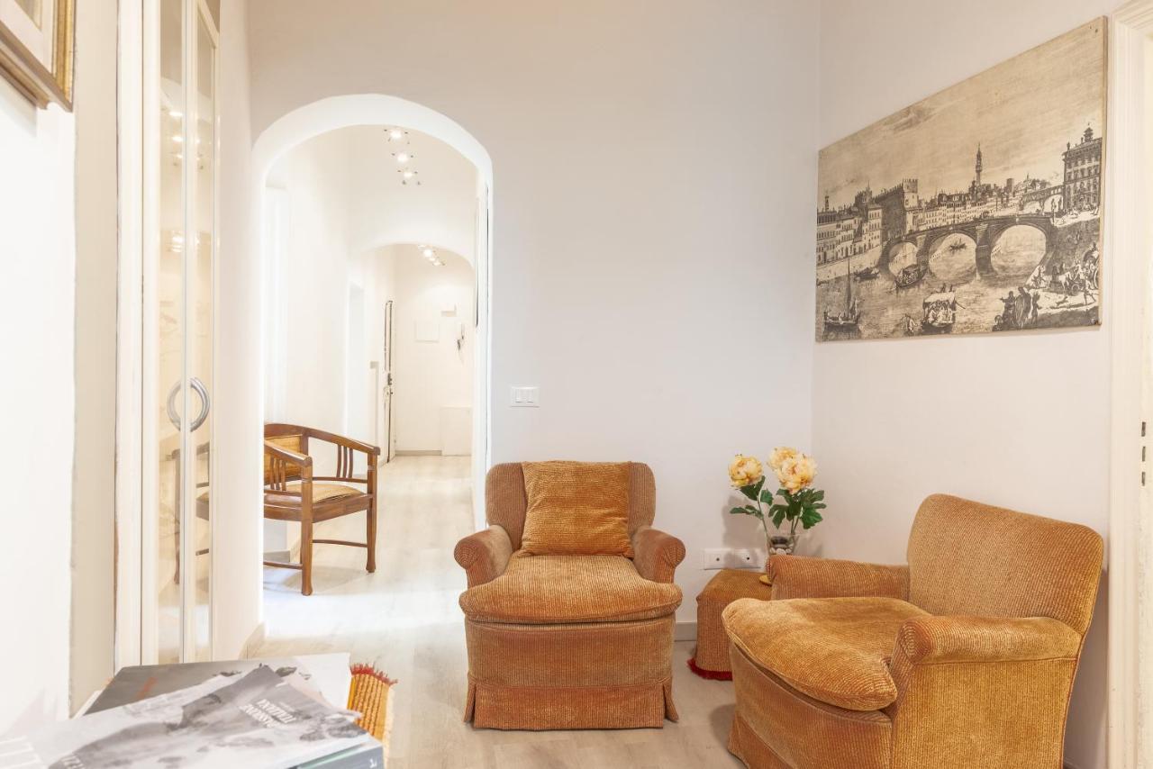 Santo Spirito 2 Bedrooms Florenz
