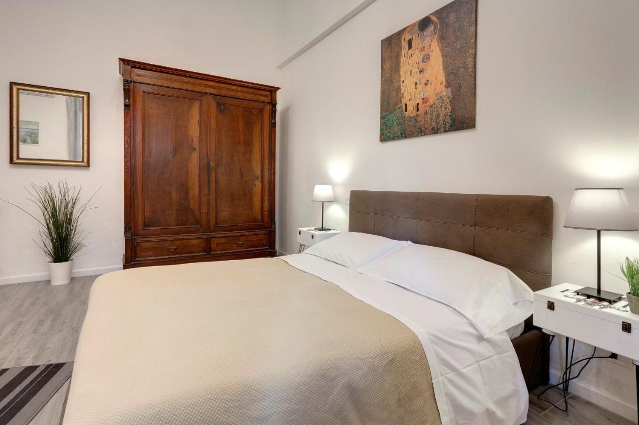Sleep Tight Florence