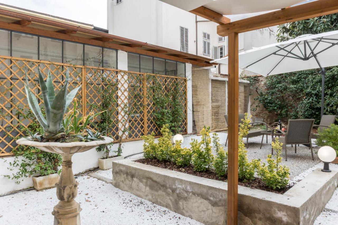 Pilastri Majestic Garden By Mmega Apartment Florence