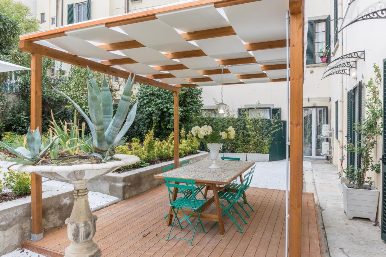 Pilastri Majestic Garden By Mmega Apartment Florence