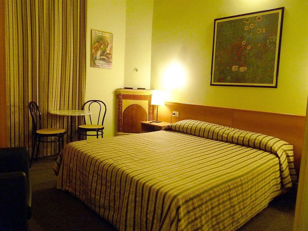 Casa de hóspedes Residenza Le Rondini 3*
