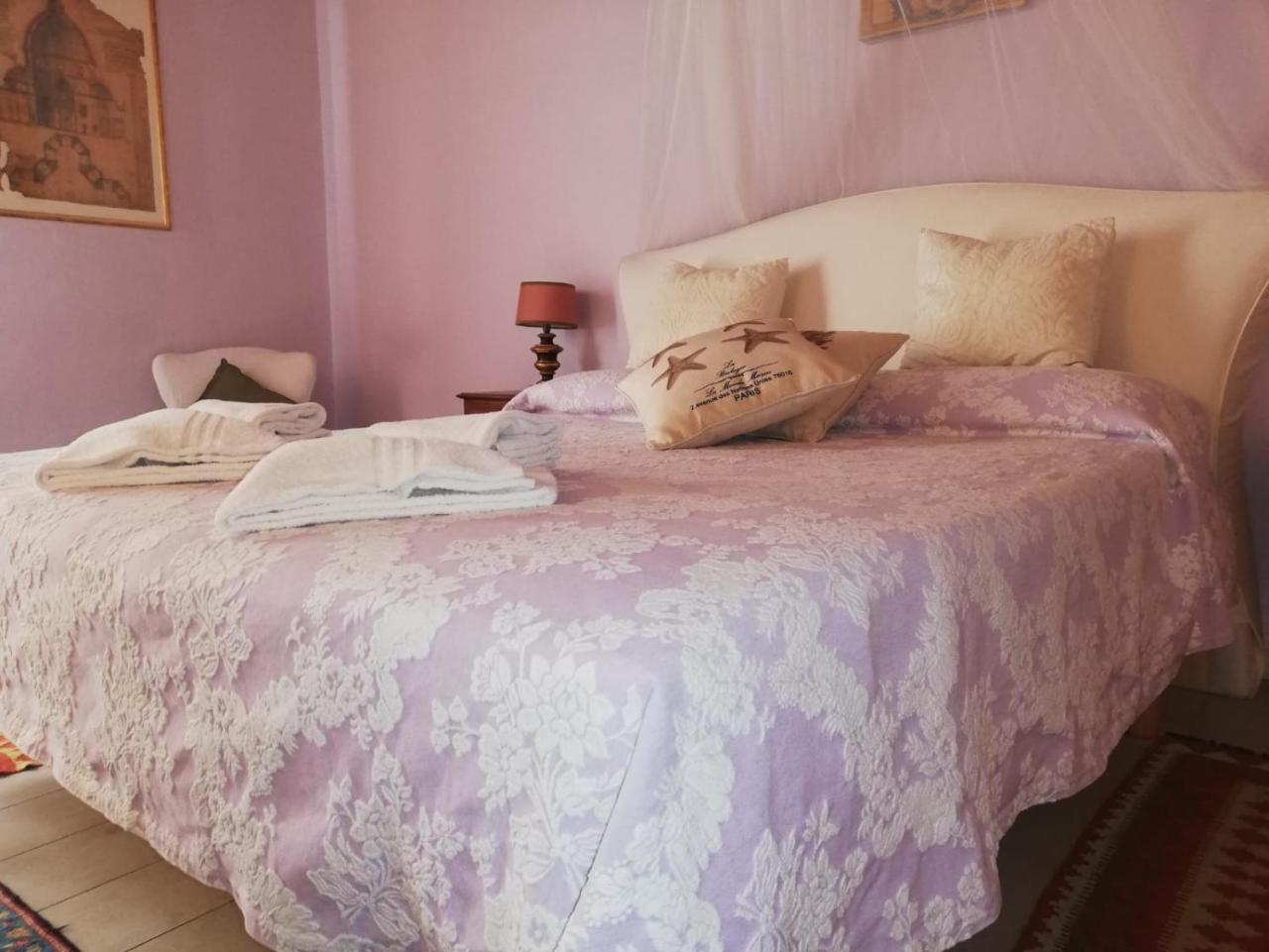 Bed & Breakfast La Rosa Townhouse