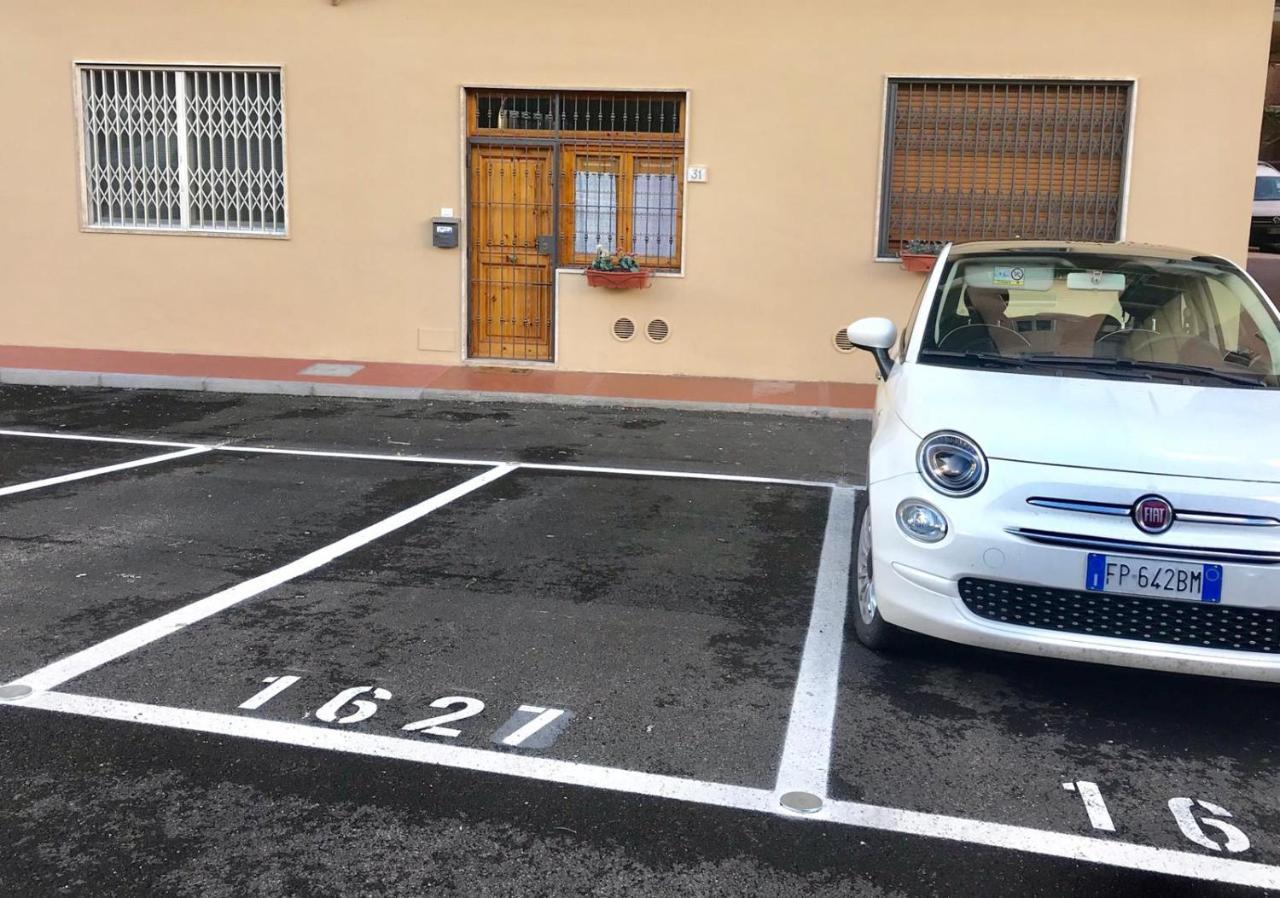A Different Side Of Apartment Florenz