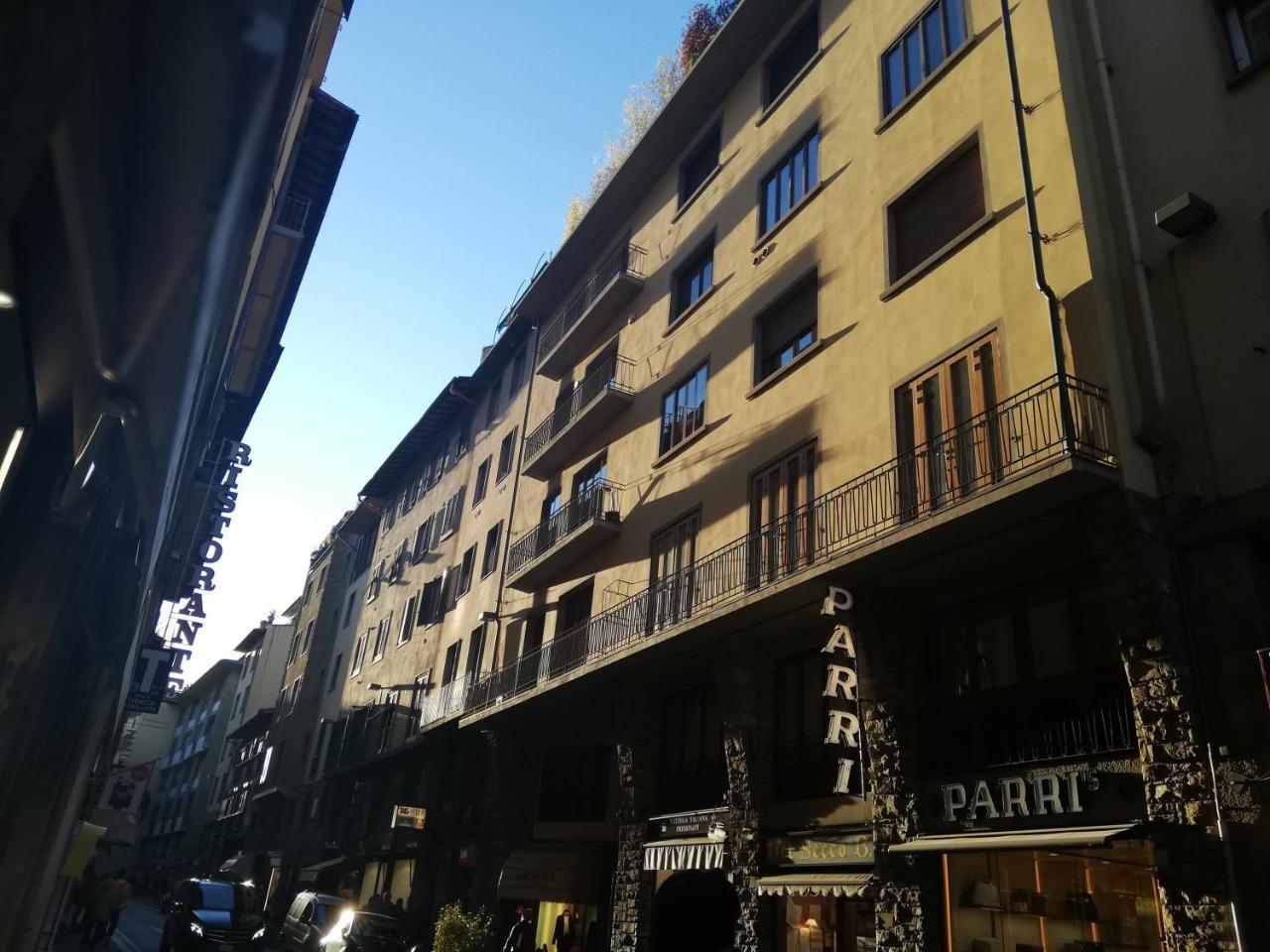 Ponte Vecchio - Guicciardini N. 10 Appartamento