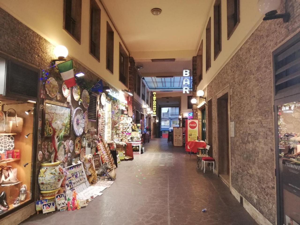 Ponte Vecchio - Guicciardini N. 10 Appartamento *