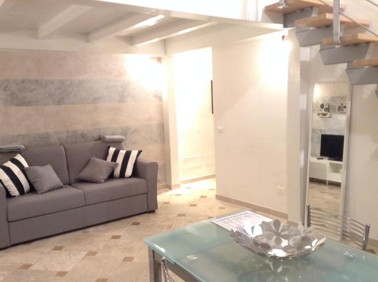 Glamour Duomo Apartment Florence