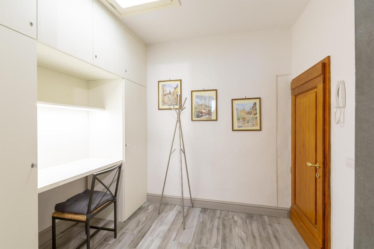 Ponte Vecchio's Nest Apartment Florence