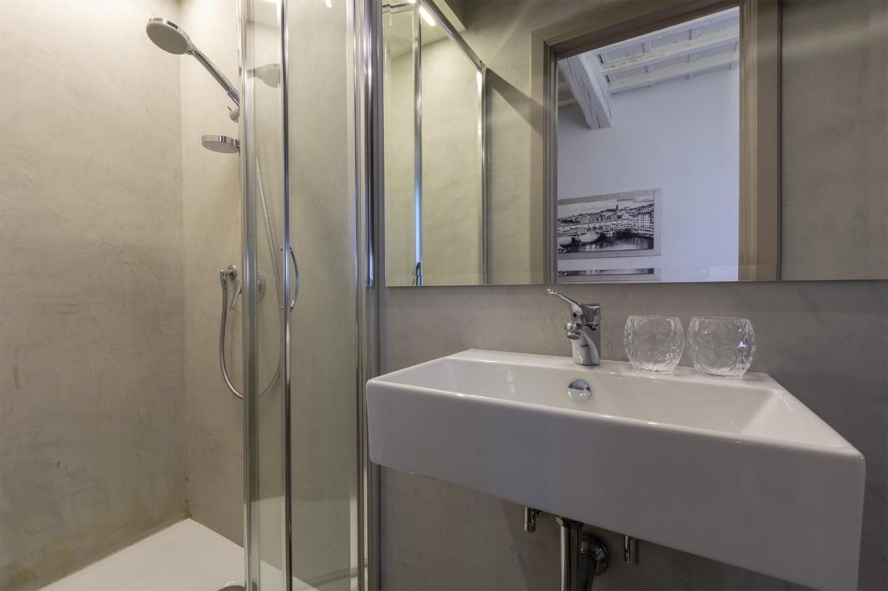 Ponte Vecchio's Nest Apartment *