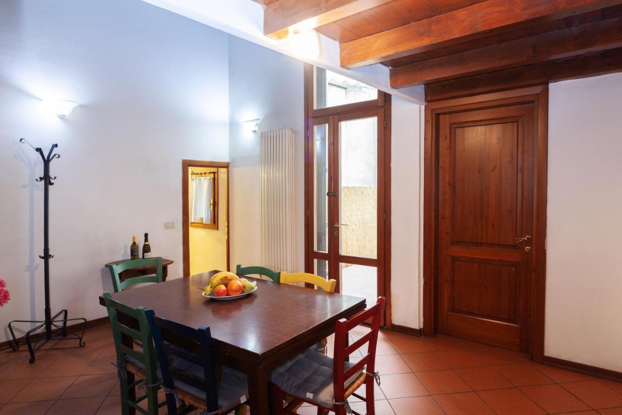 Appartement Oriuolo 8 *