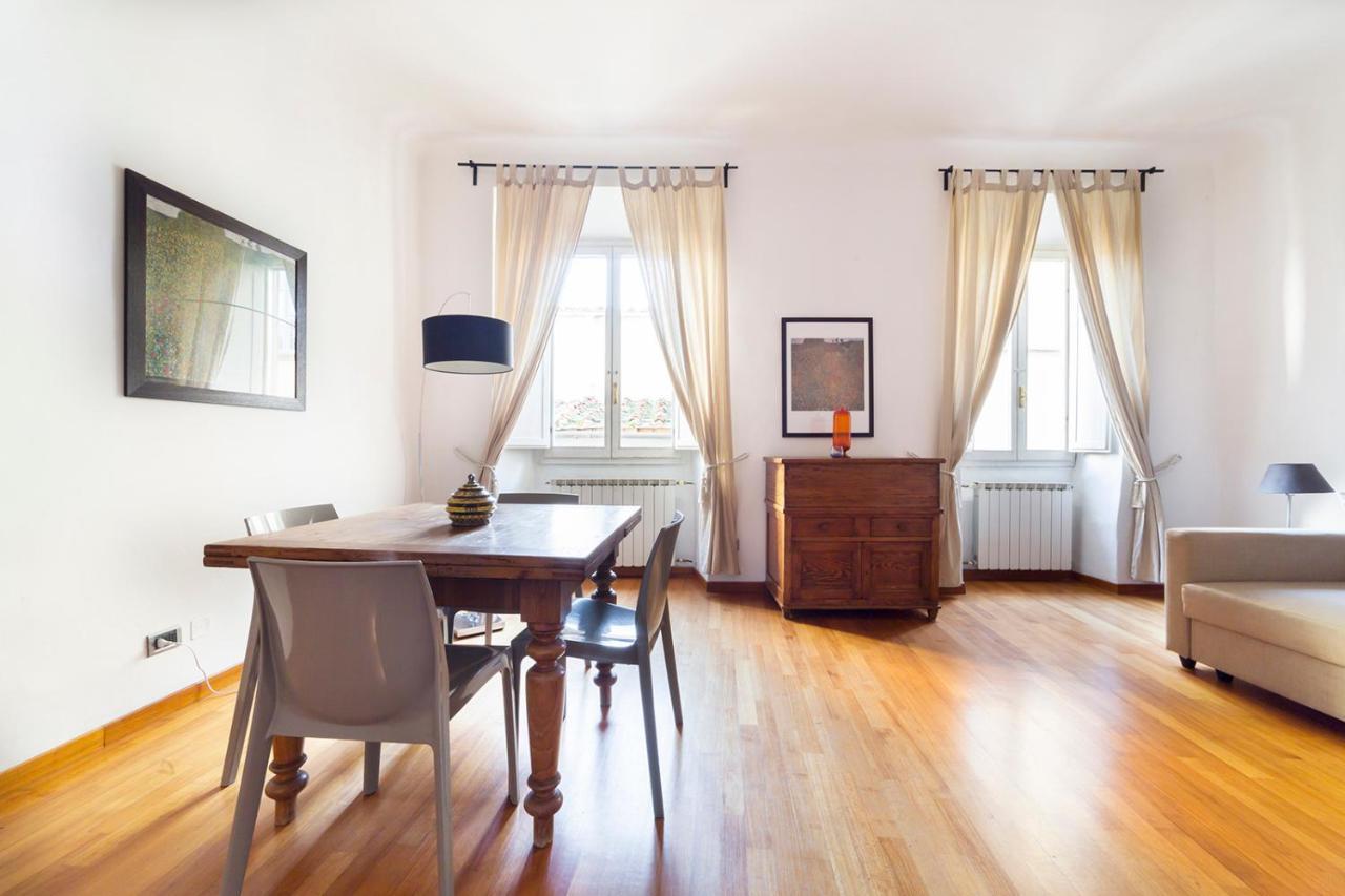 Appartement Borgo Pinti Frescos 6 Sleeps Florence