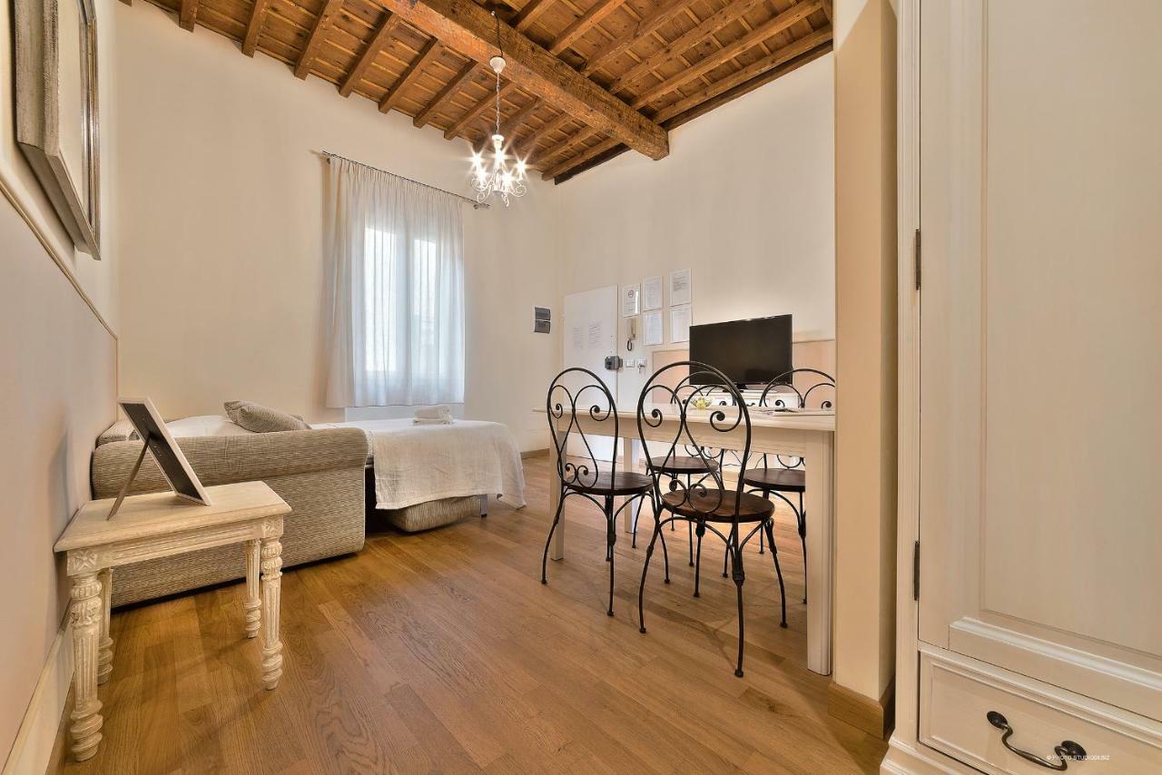 Wine Ancellotta Appartement Florence