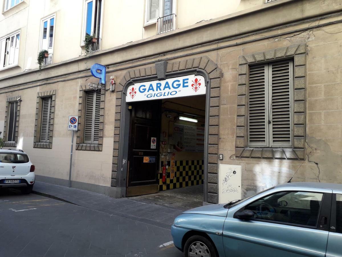 Boutique Torre De' Conti 2*