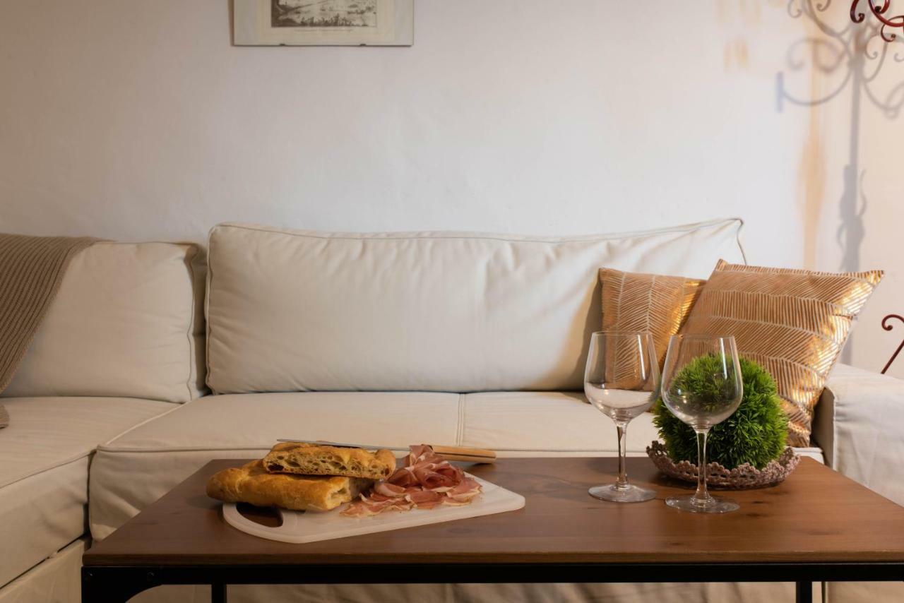 Piccolo Iris Apartment *