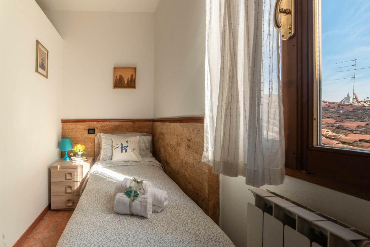 Piccolo Iris Apartment Florence