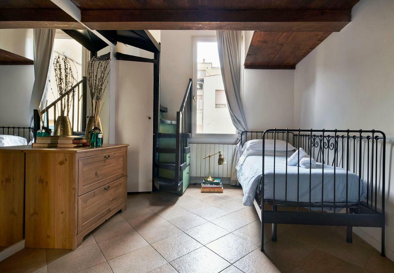 Best Location W/ Breathtaking Views Chic Palace Apartment Florence
