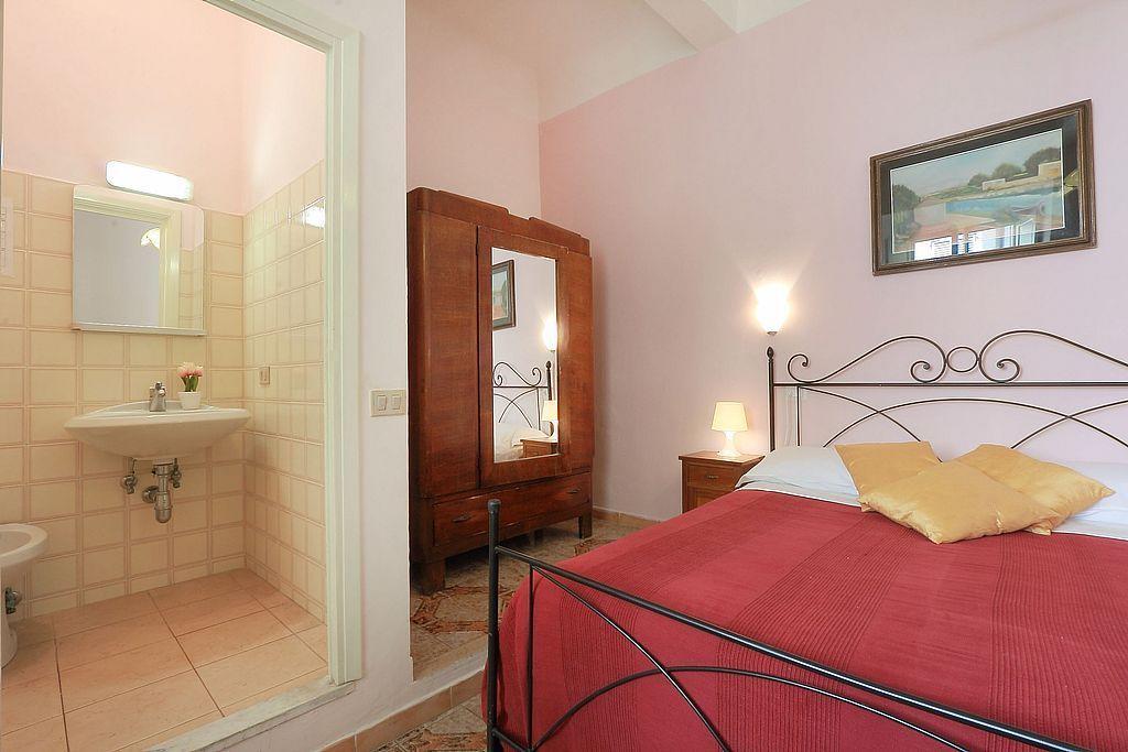 Relais Sampaoli Bed & Breakfast Florence