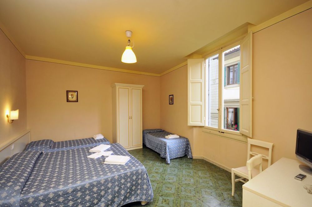Marine Hotel 3*