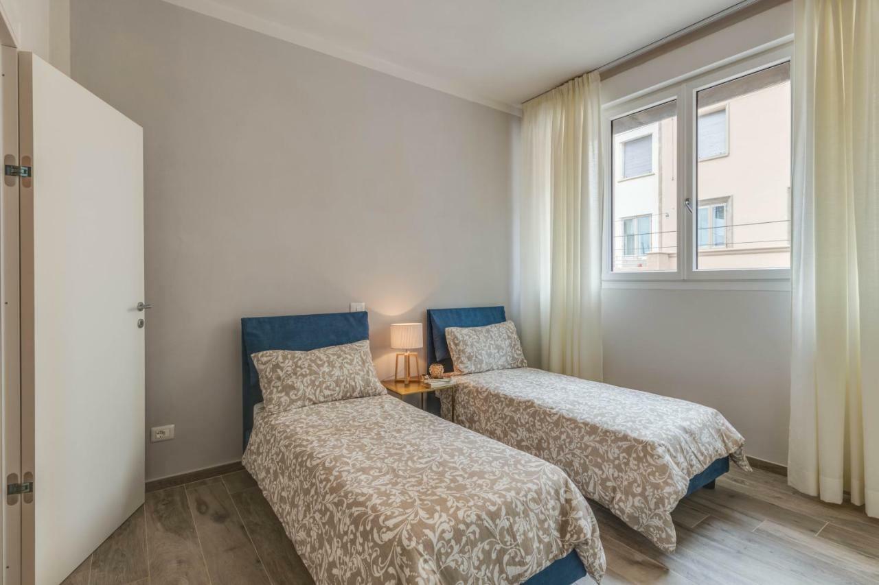 - Rosselli Apartamento *