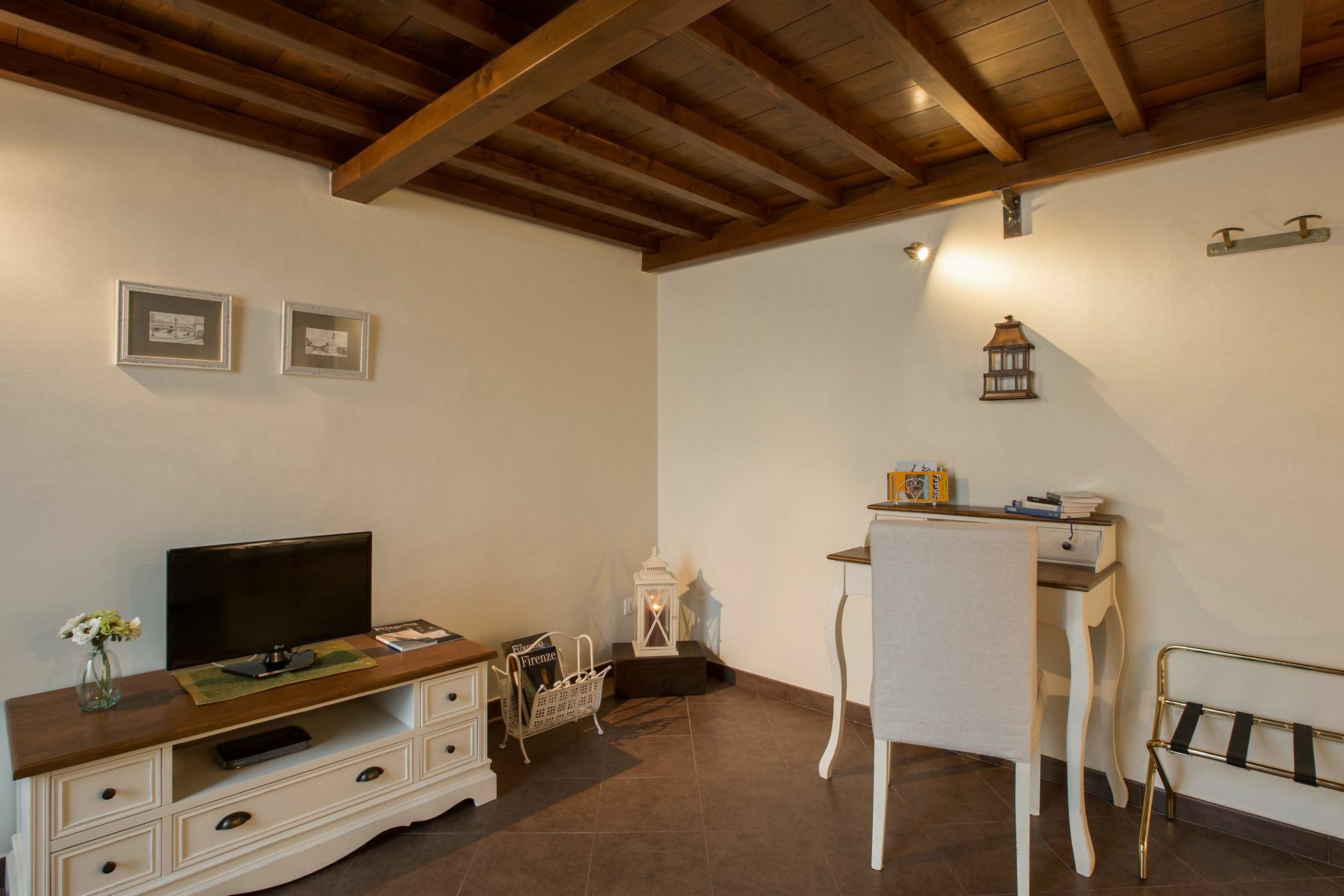 Charming Cavour Heart Of *
