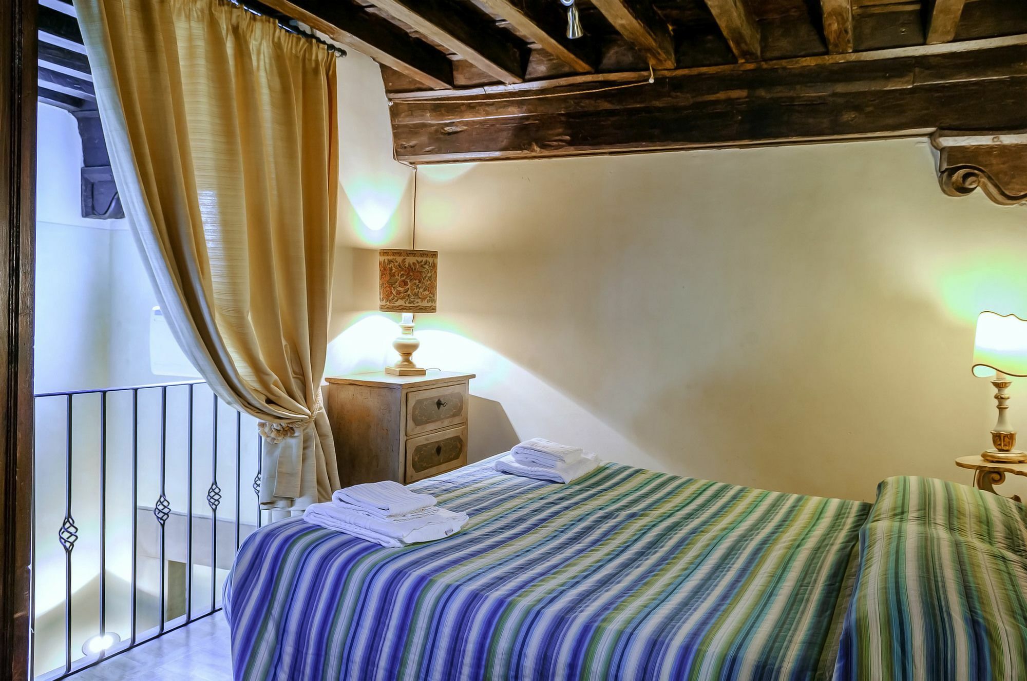 Corno Florentine By 360rentals
