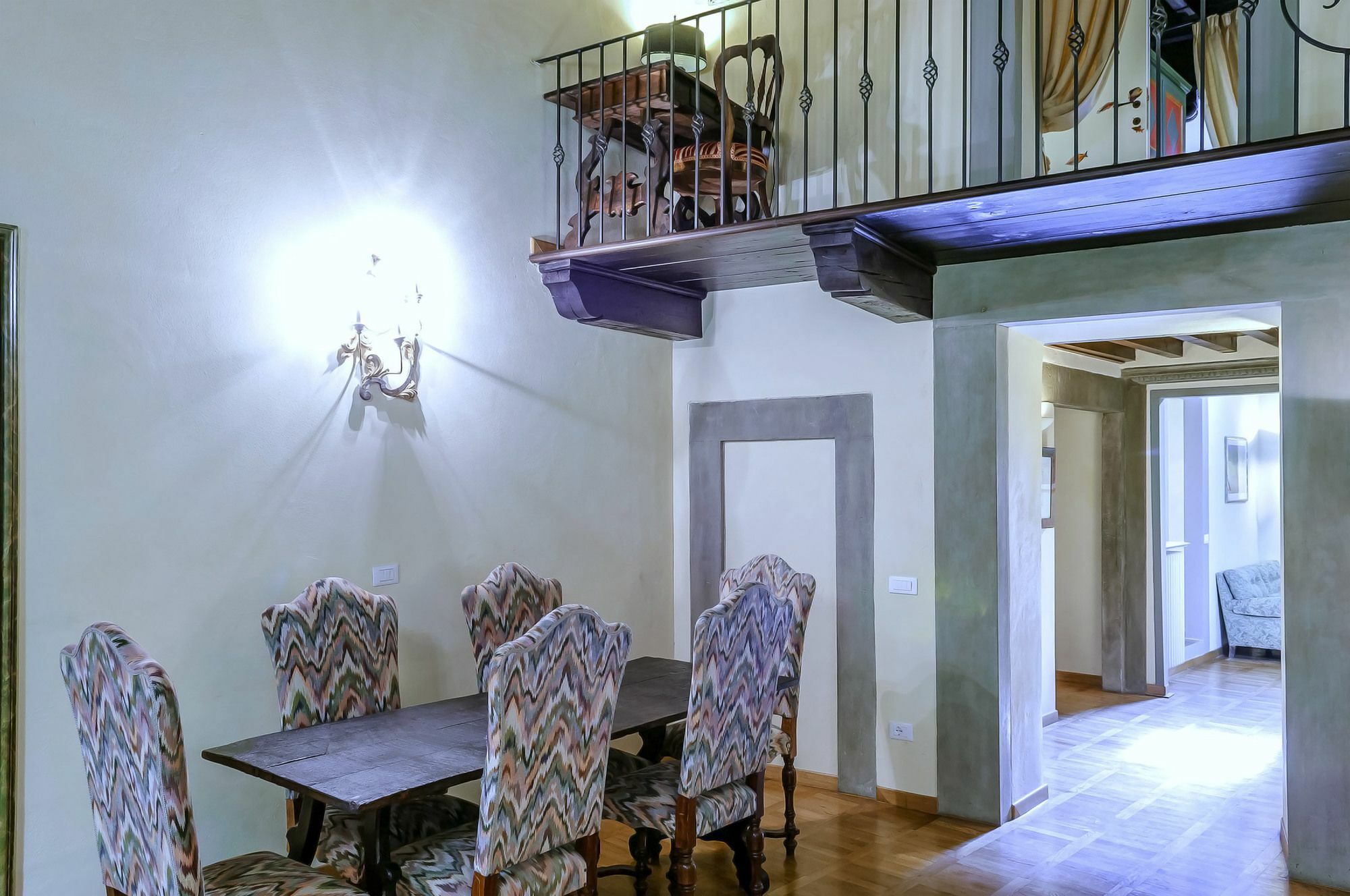 Corno Florentine By 360rentals