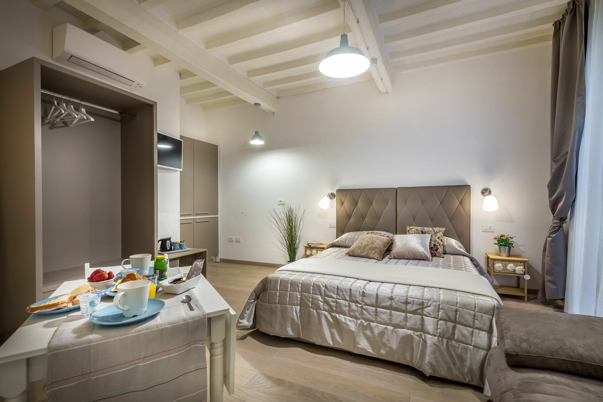 Acomodação com café da manhã  Relais Gaia 3*