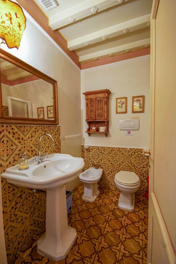 Relais & Maison Grand Tour Bed & Breakfast Florence
