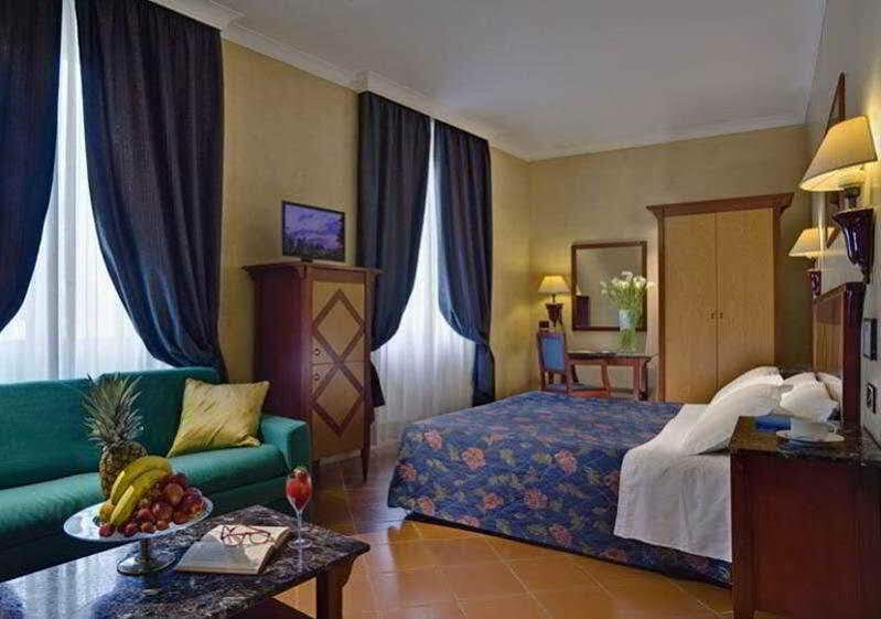 Corona D'italia 3* Florence