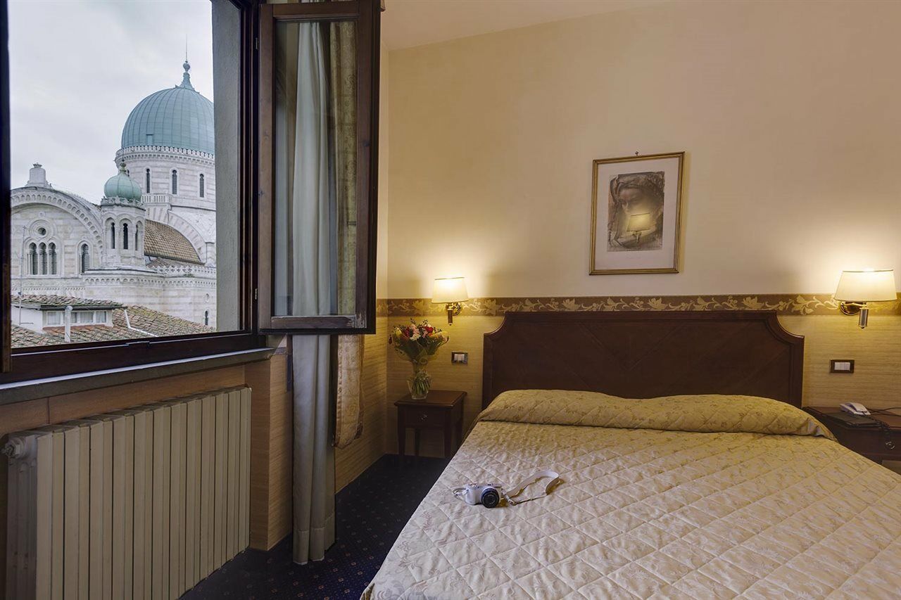 Arizona Hotel Florenz