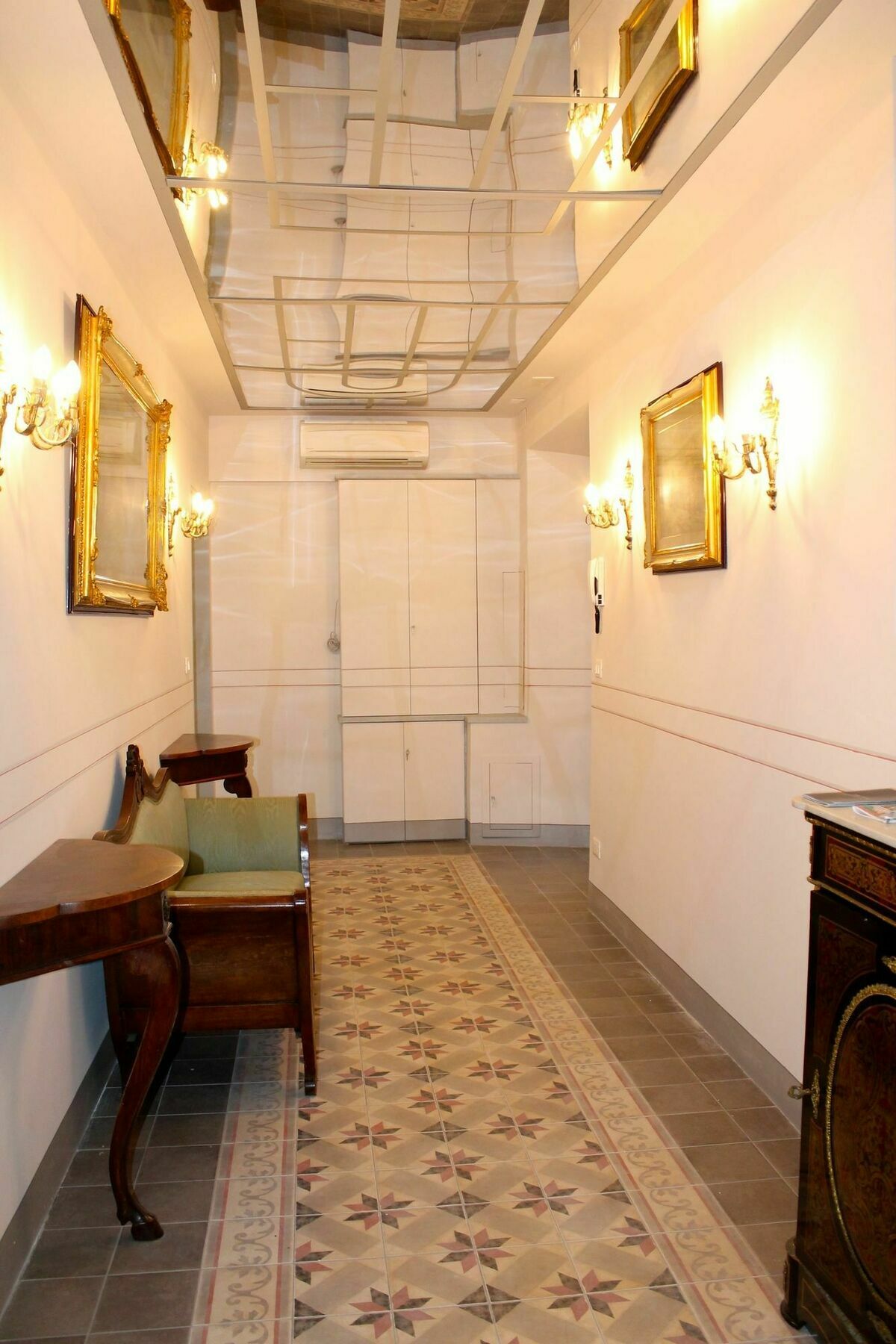 Residenza D'epoca Corte Dei Neri 3* Florence