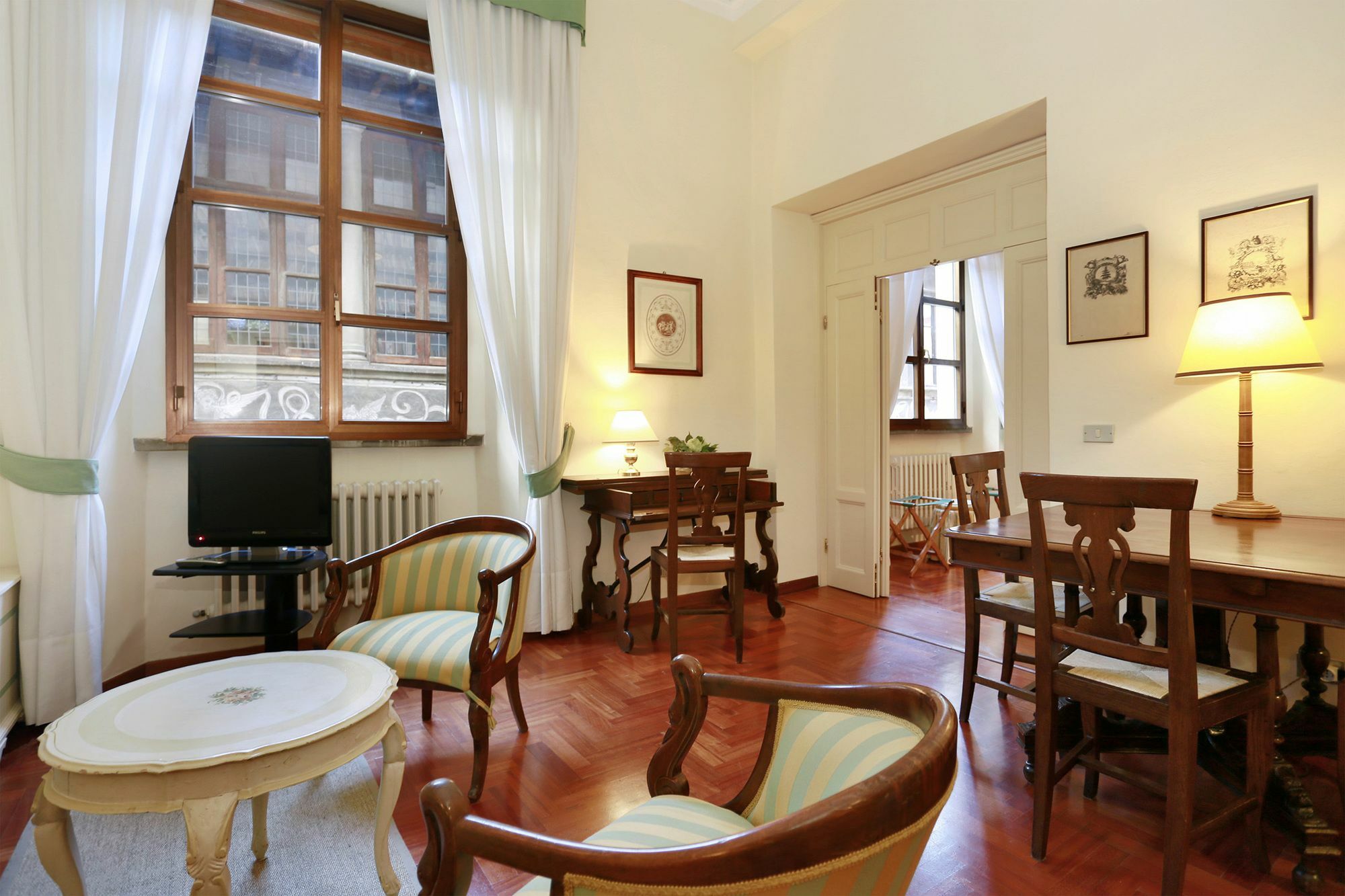 Via Santo Spirito 6 * Florence