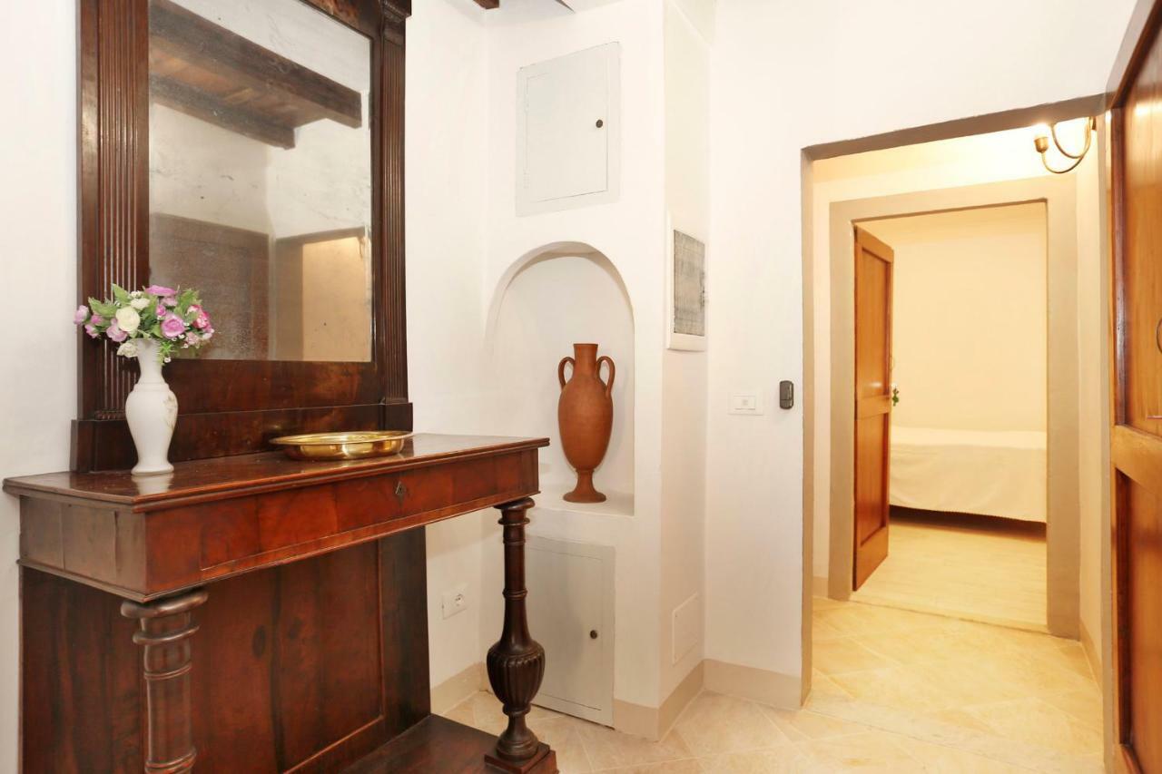 Apartamento Carmine Florença