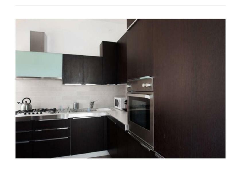 Date In Ponte Vecchio Apartment