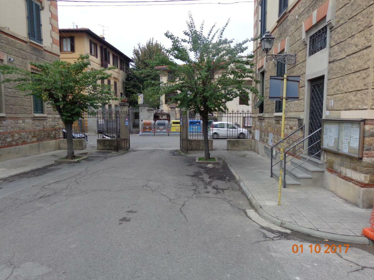 Vittoria's Bridge Flat Apartamento Florença