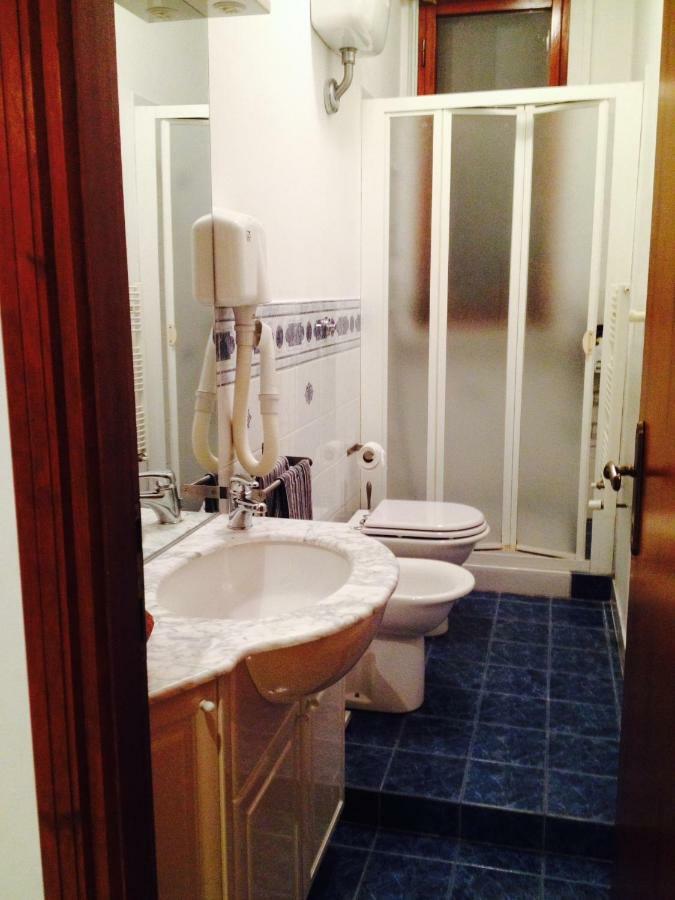 Appartamento La Tua Casa A Con Parcheggio Privato Per 2 Auto *