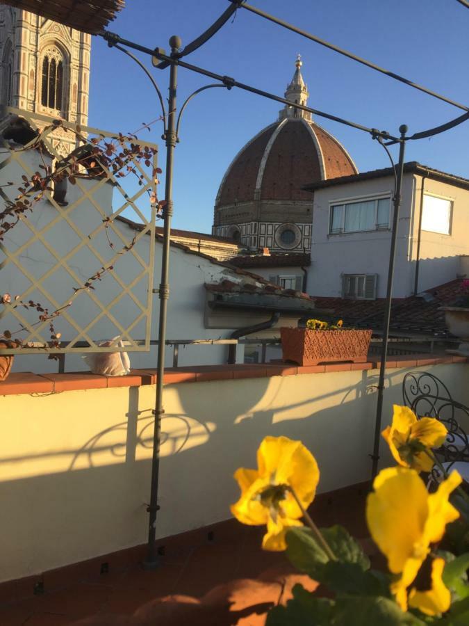 Romantic Terrace Apartment Florence