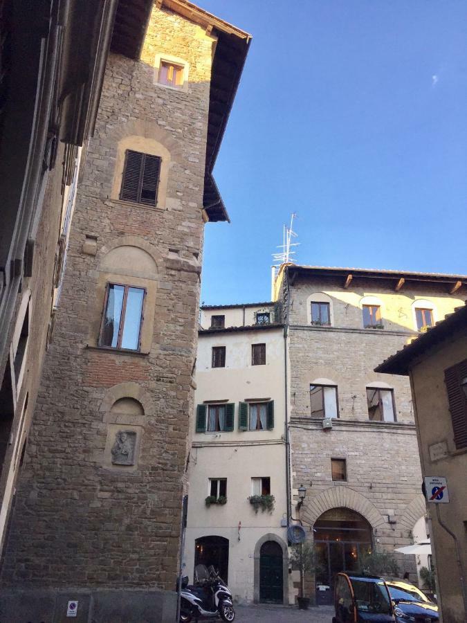 Visconti Di Modrone Palace Heart Of Apartment Florenz