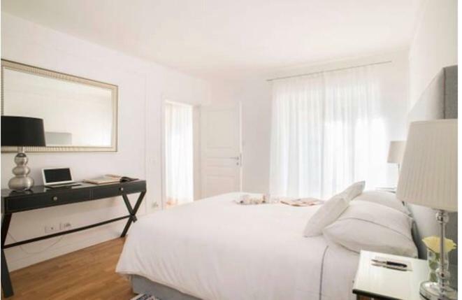 The Golden Tree Appartement *