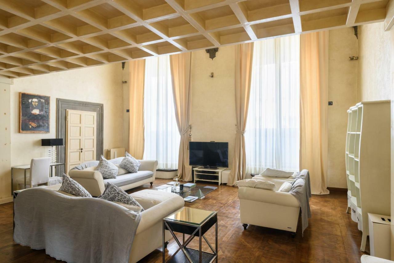 Apartment Mozart Palace Regal Florence